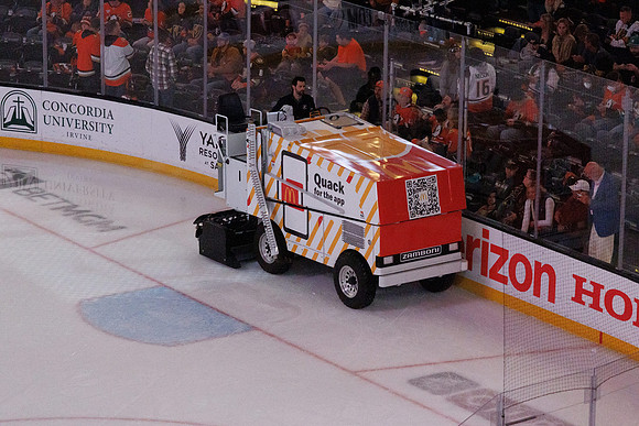 051026_ANAHEIM_DUCKS_827