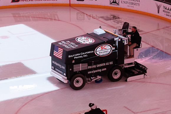 051026_ANAHEIM_DUCKS_840