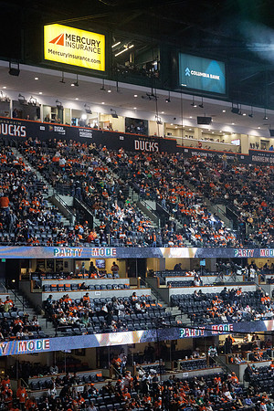 051026_ANAHEIM_DUCKS_847