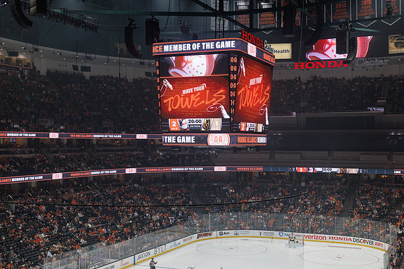 051026_ANAHEIM_DUCKS_889