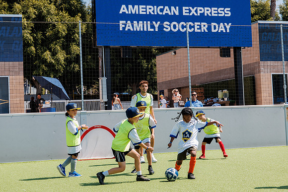 092224_AMERICAN_EXPRESS_RM_0373