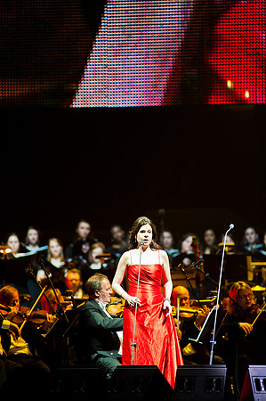 121111_Honda_Center_057