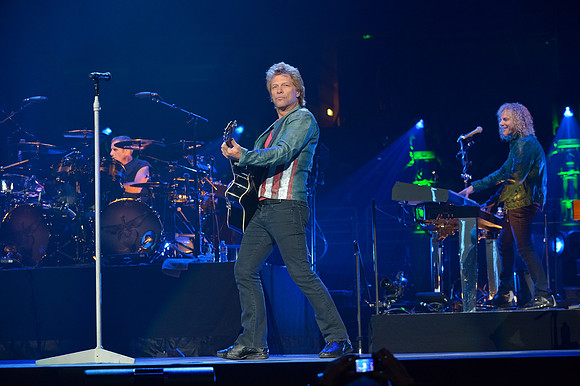 100913_HONDA_CENTER_0027