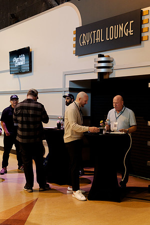 080426_ANAHEIM_DUCKS_RMR14425