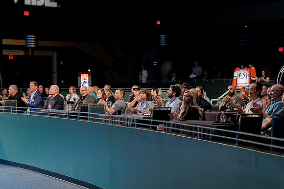 080426_ANAHEIM_DUCKS_RMR15891