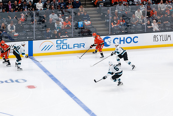 101624_ANAHEIM_DUCKS_0668