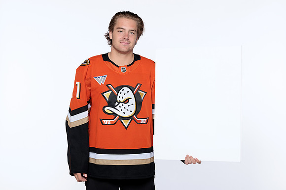 090826_ANAHEIM_DUCKS_RMRMR55695