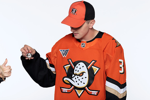 090826_ANAHEIM_DUCKS_RMRMR55724