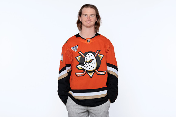 090826_ANAHEIM_DUCKS_RMRMR55767