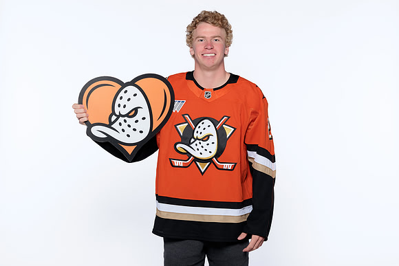 090826_ANAHEIM_DUCKS_RMRMR55815