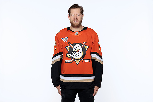 090826_ANAHEIM_DUCKS_RMRMR56862