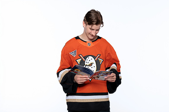 090826_ANAHEIM_DUCKS_RMRMR56897
