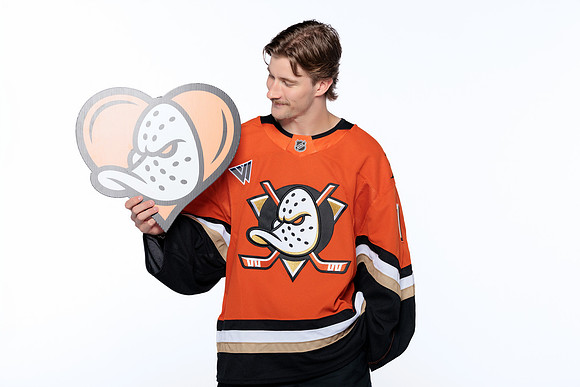 090826_ANAHEIM_DUCKS_RMRMR56906