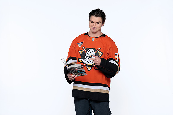 090826_ANAHEIM_DUCKS_RMRMR56927
