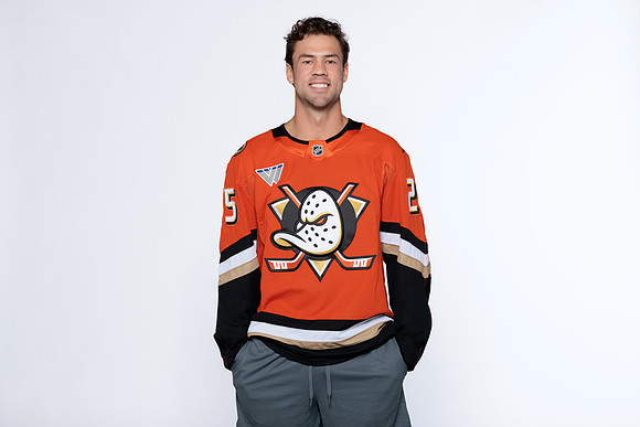 090826_ANAHEIM_DUCKS_RMRMR56959
