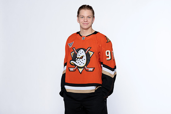 090826_ANAHEIM_DUCKS_RMRMR57002