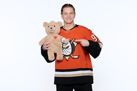 090826_ANAHEIM_DUCKS_RMRMR57011