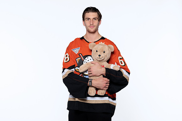 090826_ANAHEIM_DUCKS_RMRMR57239