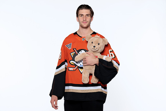 090826_ANAHEIM_DUCKS_RMRMR57238