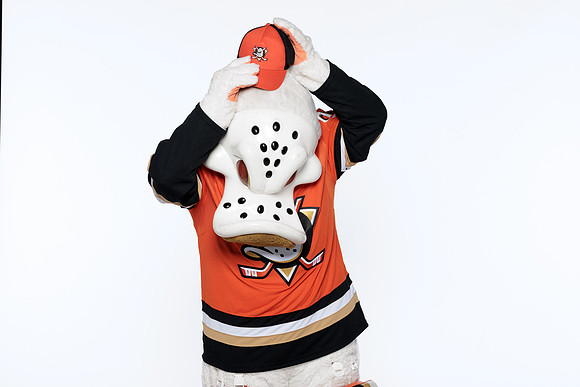 090826_ANAHEIM_DUCKS_RMRMR57114