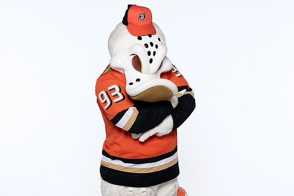 090826_ANAHEIM_DUCKS_RMRMR57117
