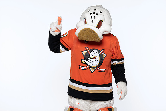 090826_ANAHEIM_DUCKS_RMRMR57122