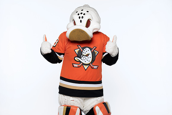090826_ANAHEIM_DUCKS_RMRMR57129