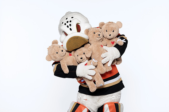090826_ANAHEIM_DUCKS_RMRMR57133