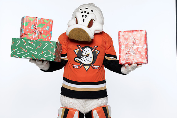 090826_ANAHEIM_DUCKS_RMRMR57144