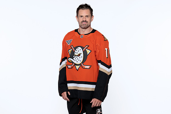 090926_ANAHEIM_DUCKS_RMR57293