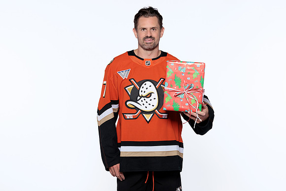 090926_ANAHEIM_DUCKS_RMR57296