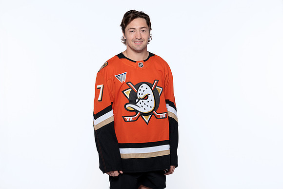 090926_ANAHEIM_DUCKS_RMR57318
