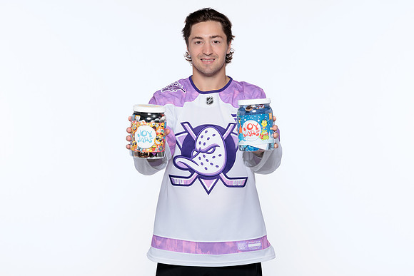 090926_ANAHEIM_DUCKS_RMR57334