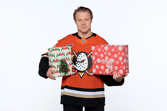 090926_ANAHEIM_DUCKS_RMR57358
