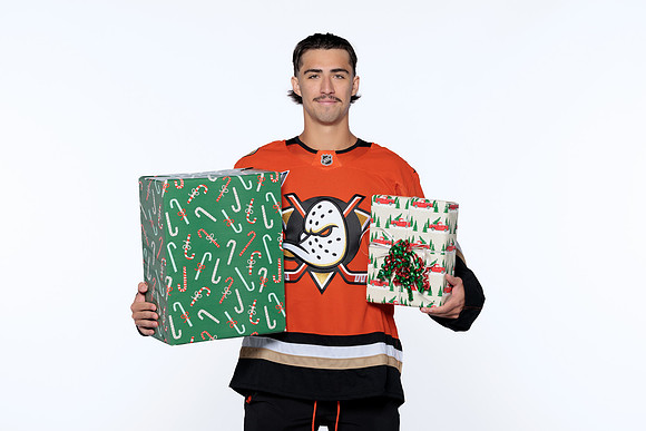 090926_ANAHEIM_DUCKS_RMR57395