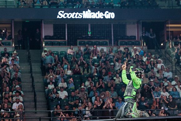 091126_HONDA_CENTER_0145