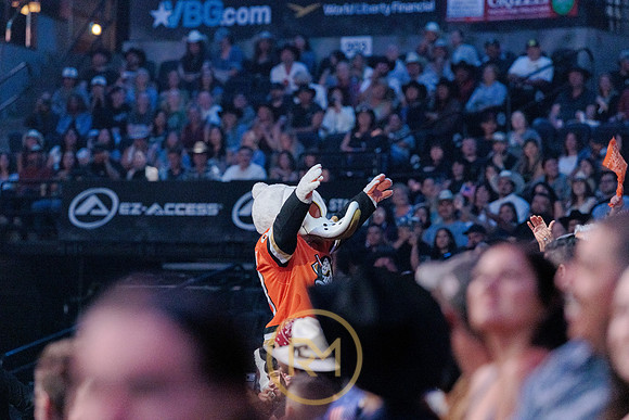091126_HONDA_CENTER_0050