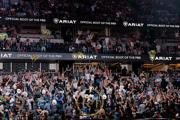 091126_HONDA_CENTER_0104