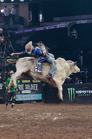 091326_HONDA_CENTER_RMR11783