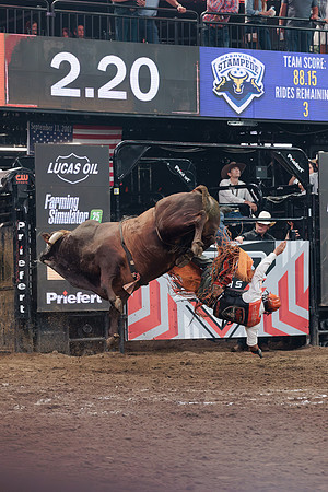 091326_HONDA_CENTER_RMR12278
