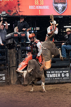 091326_HONDA_CENTER_RMR13241