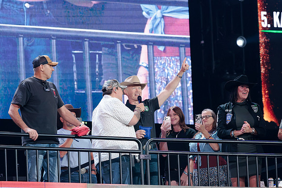 091326_HONDA_CENTER_RMR14062