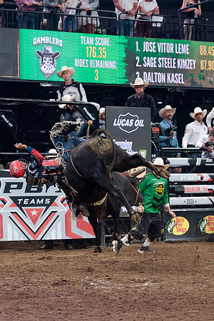 091326_HONDA_CENTER_RMR14017