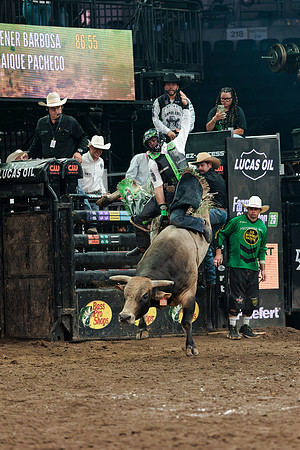 091326_HONDA_CENTER_RMR14646