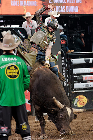 091326_HONDA_CENTER_RMR15002