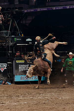 091326_HONDA_CENTER_RMR15139