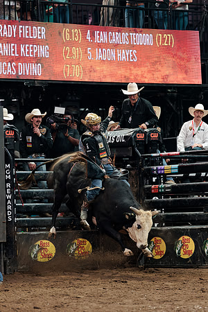 091326_HONDA_CENTER_RMR16283