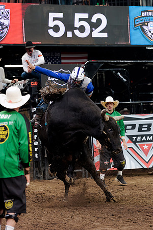 091326_HONDA_CENTER_RMR18149