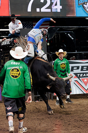 091326_HONDA_CENTER_RMR18171