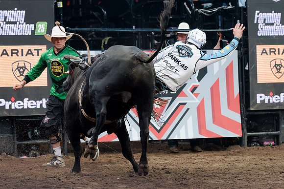 091326_HONDA_CENTER_RMR19276